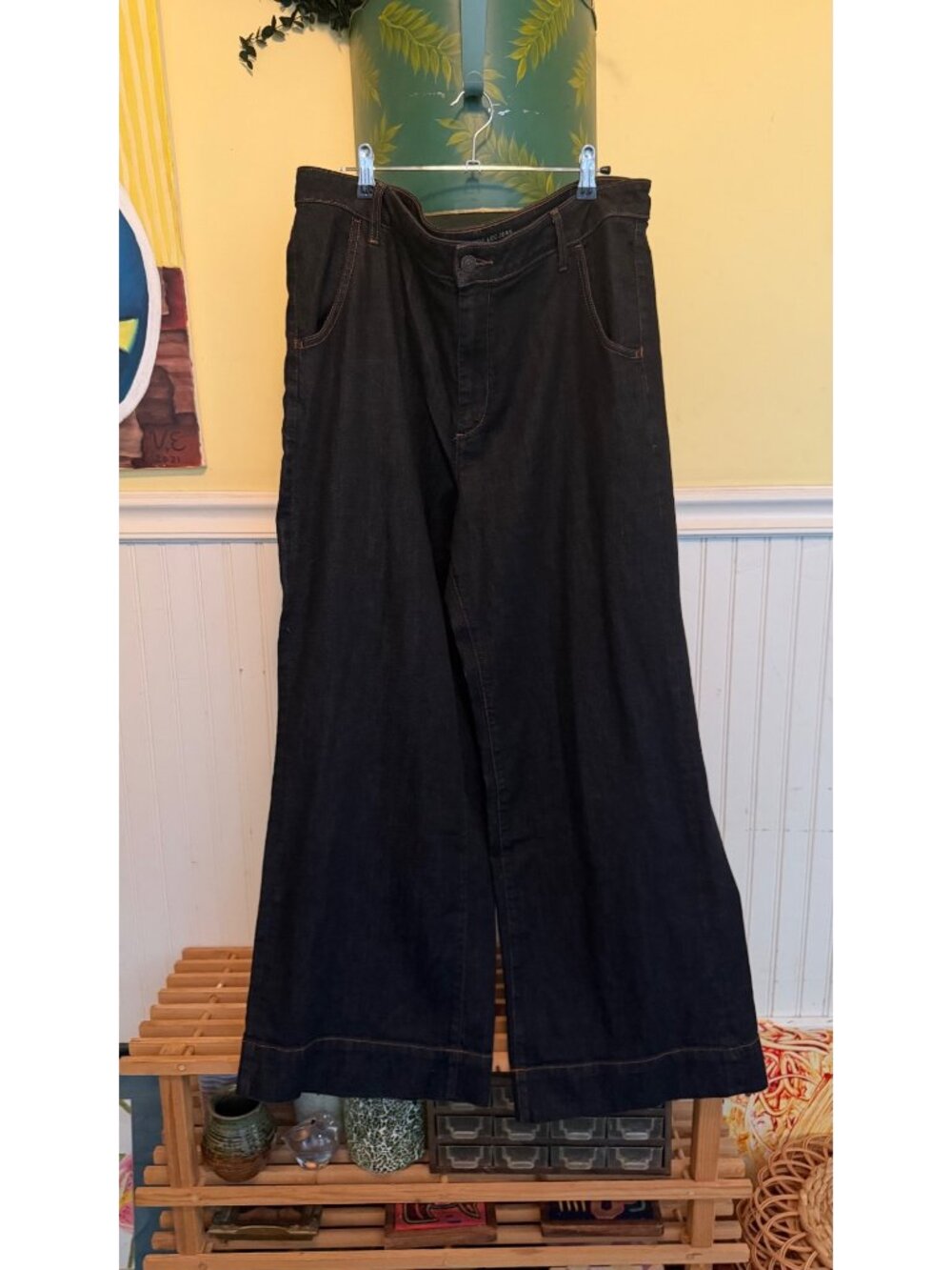 High Rise Wide Leg Jeans By Chicos Dark Wash Denim Casual Classic 18